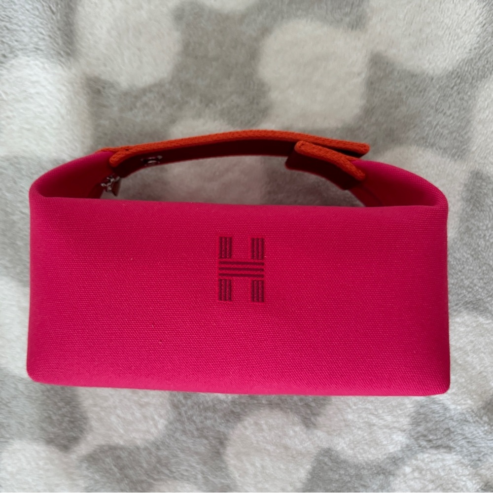 NEW Hermes Bride-a-Brac Case - Small
Model, Pink, Unused